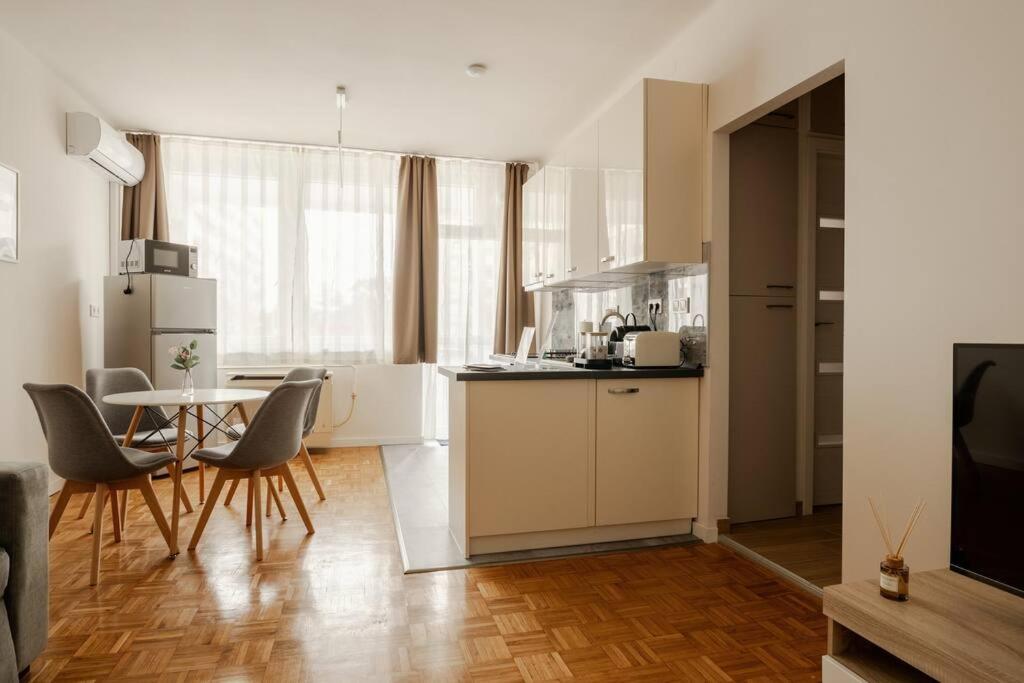 Petofi Family Apartman Debreţin Exterior foto